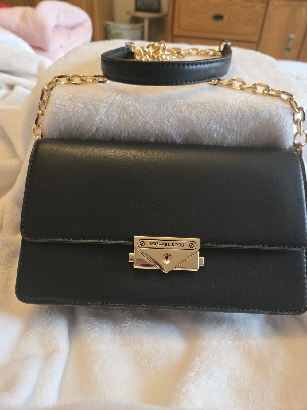 NWOT Michael Kors Black Leather Cece Medium Flap Crossbody Handbag 9×5